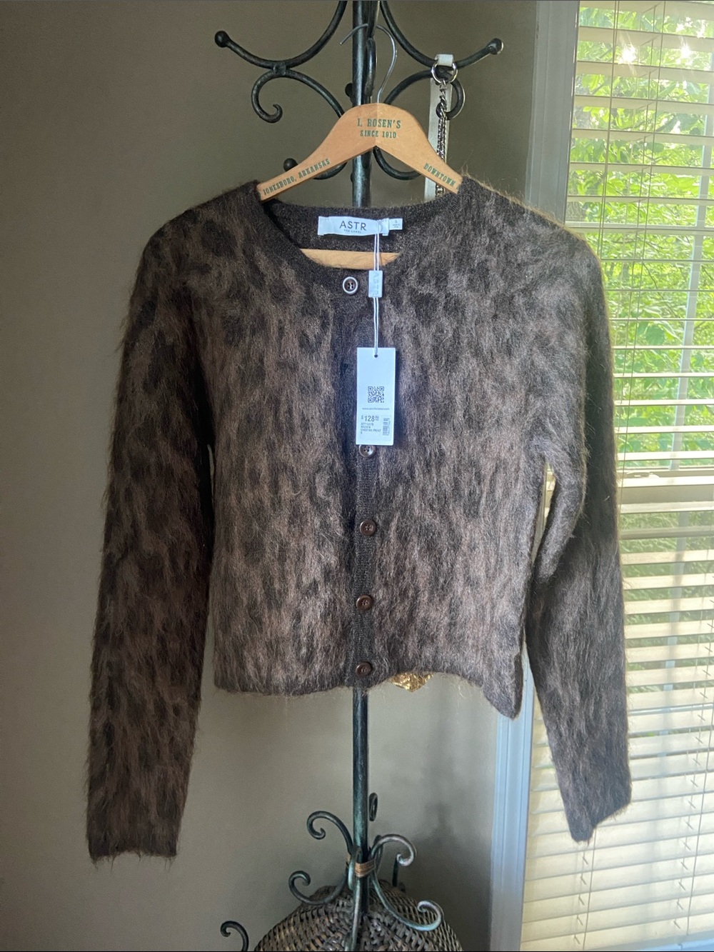 ASTR The Label Brown Cheetah Print SZ S New with tags wool blend